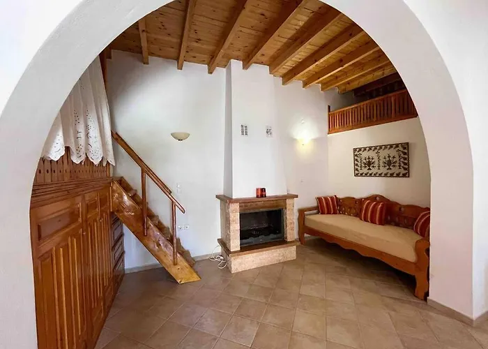 Kostas Village House