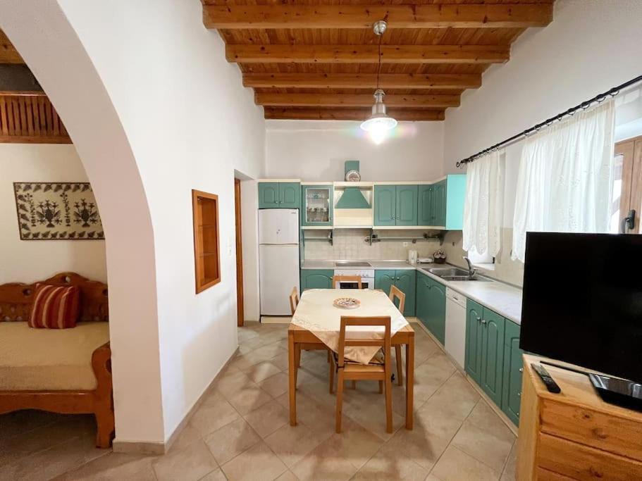 Kostas Holiday home *